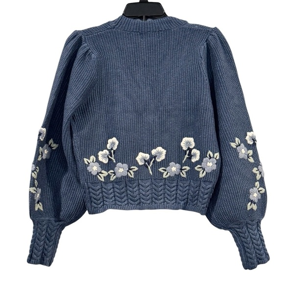 Women’s Allison New York Blue Floral Knit Button Up Cardigan: Size Small - Picture 2 of 9